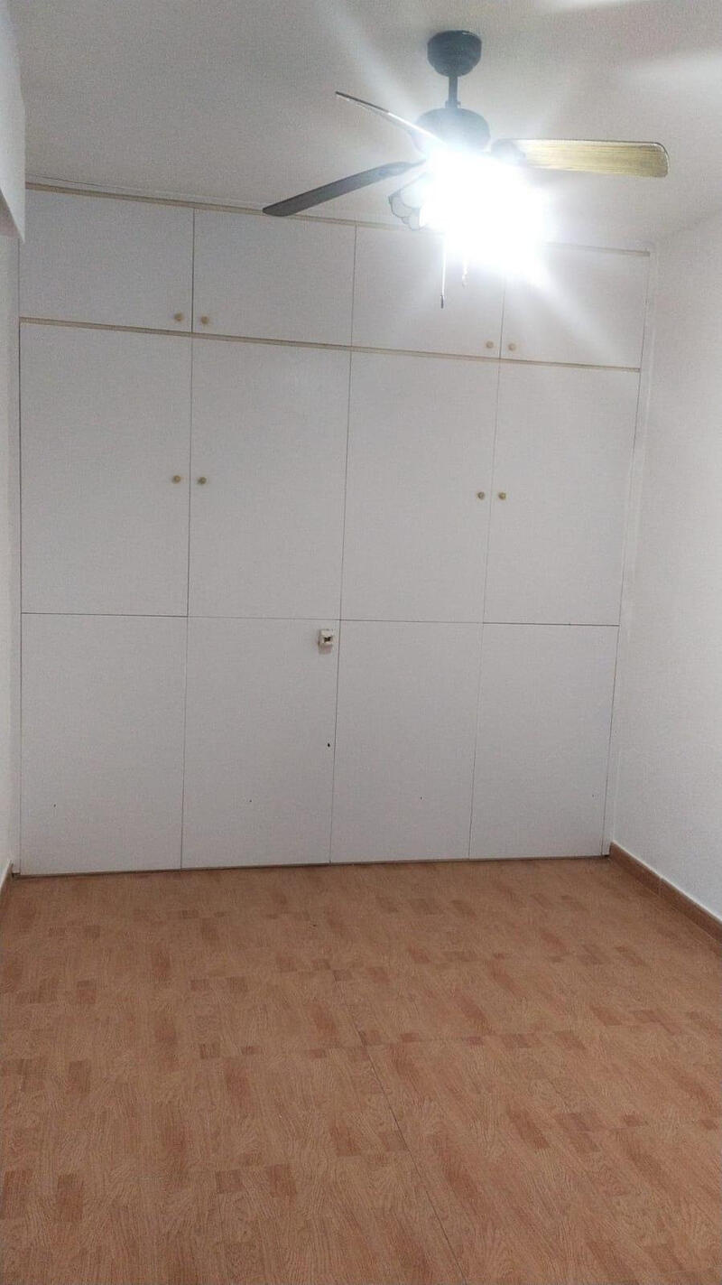 2 спальная комната городская тюрьма продается