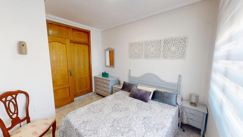 2 Cuarto Villa en venta