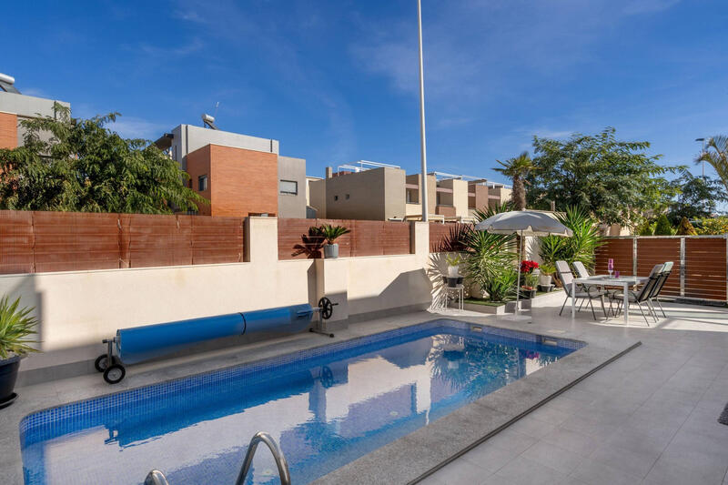 5 chambre Villa à vendre