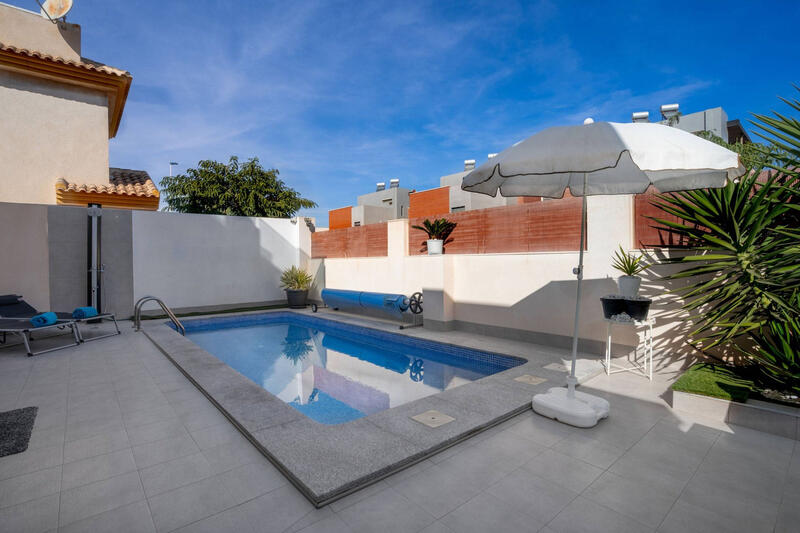 5 chambre Villa à vendre
