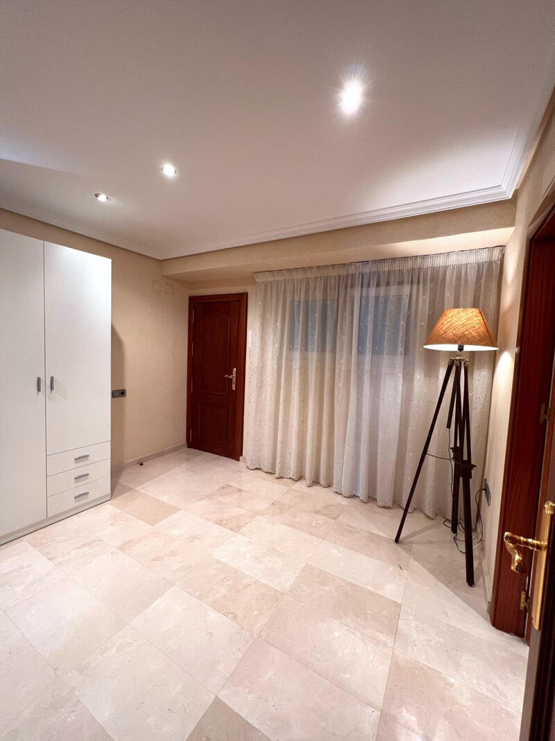2 chambre Duplex à vendre