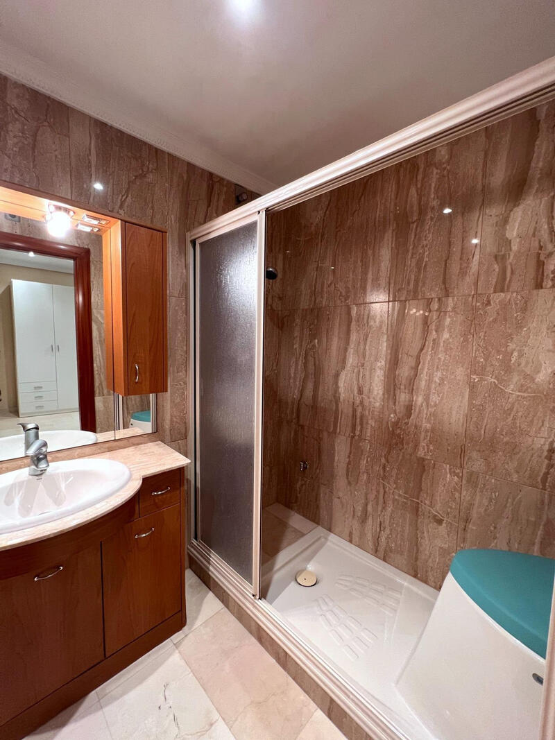 2 chambre Duplex à vendre