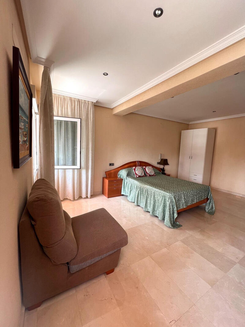 2 chambre Duplex à vendre