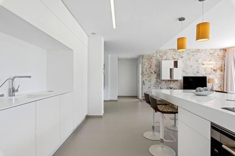 4 slaapkamer Villa Te koop