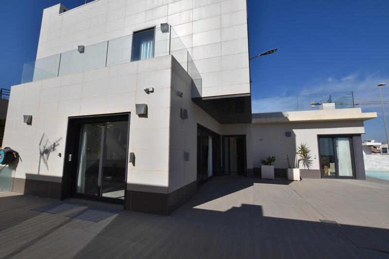 5 chambre Villa à vendre