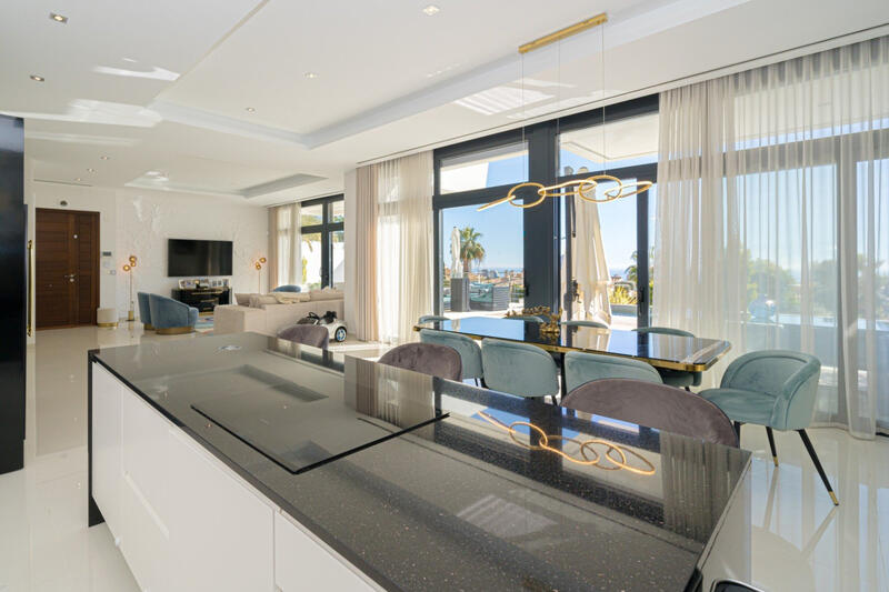 5 slaapkamer Villa Te koop