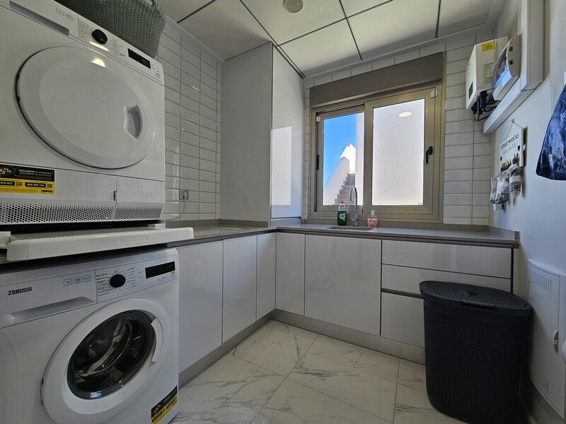 4 slaapkamer Villa Te koop