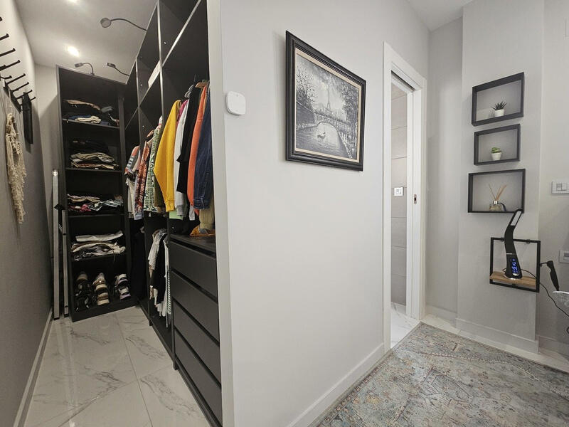 4 slaapkamer Villa Te koop