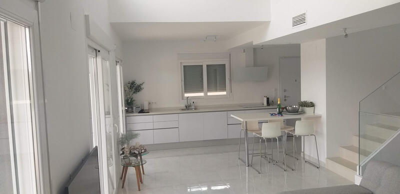 4 Schlafzimmer Villa zu verkaufen