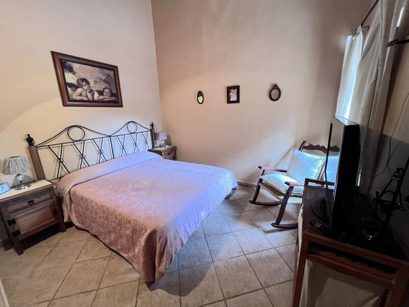 3 bedroom Country House for sale