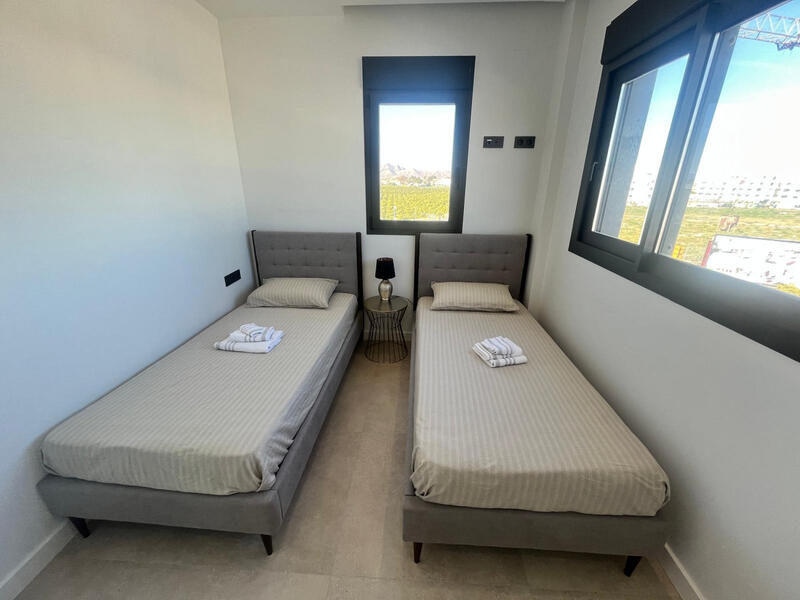 2 slaapkamer Appartement Te koop