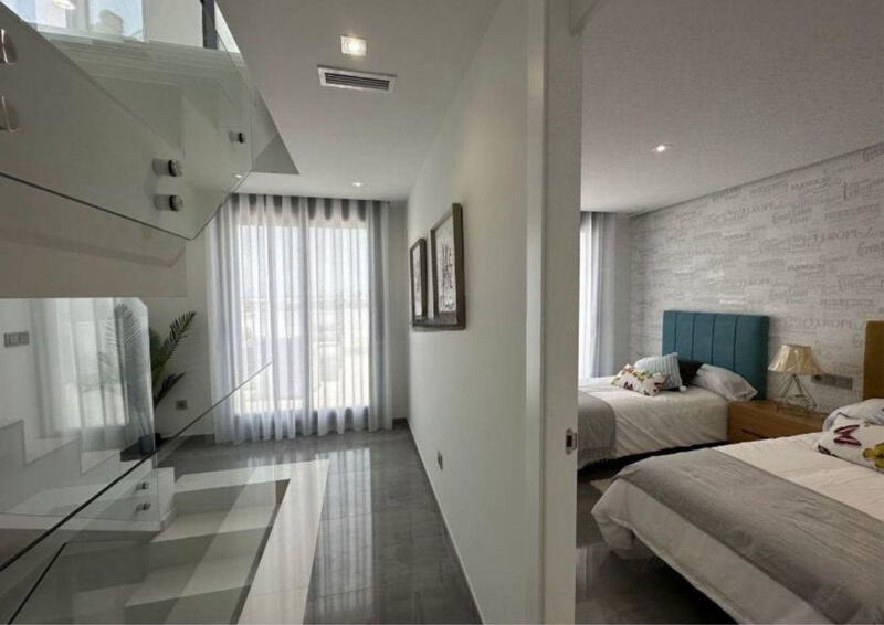 3 Cuarto Villa en venta
