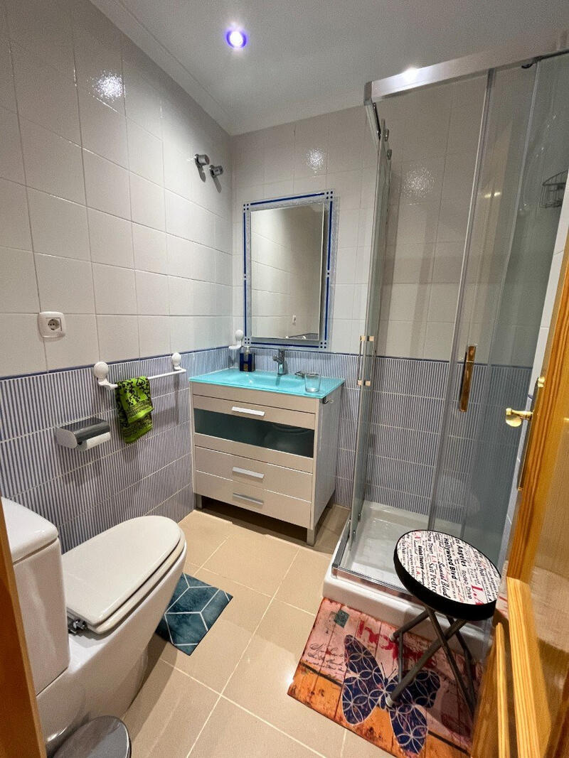 2 slaapkamer Appartement Te koop