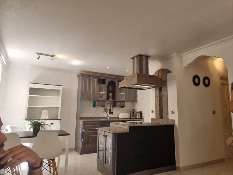 2 slaapkamer Appartement Te koop
