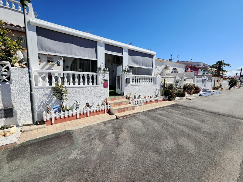 2 chambre Villa à vendre