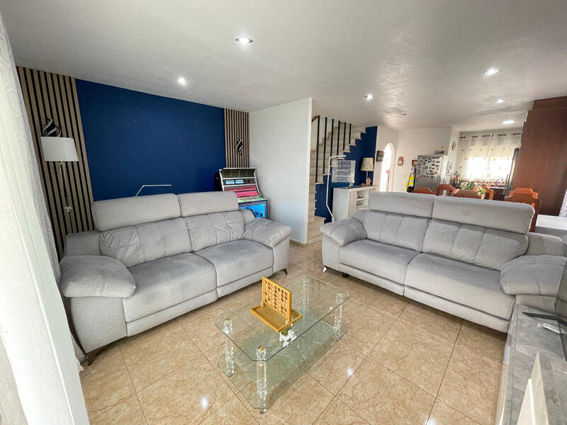 5 Schlafzimmer Stadthaus zu verkaufen