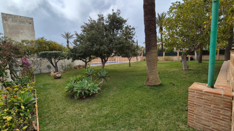 7 chambre Villa à vendre