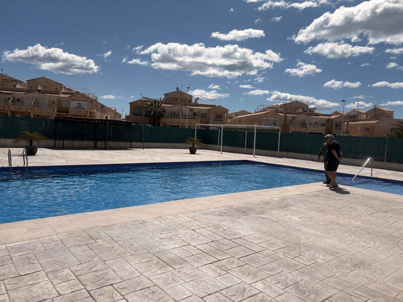 2 Cuarto Adosado en venta