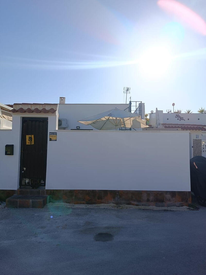 2 Cuarto Adosado en venta