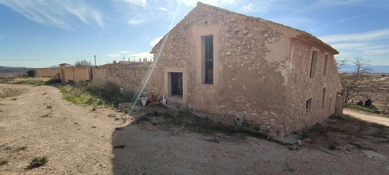 5 soveværelse Landsted til salg