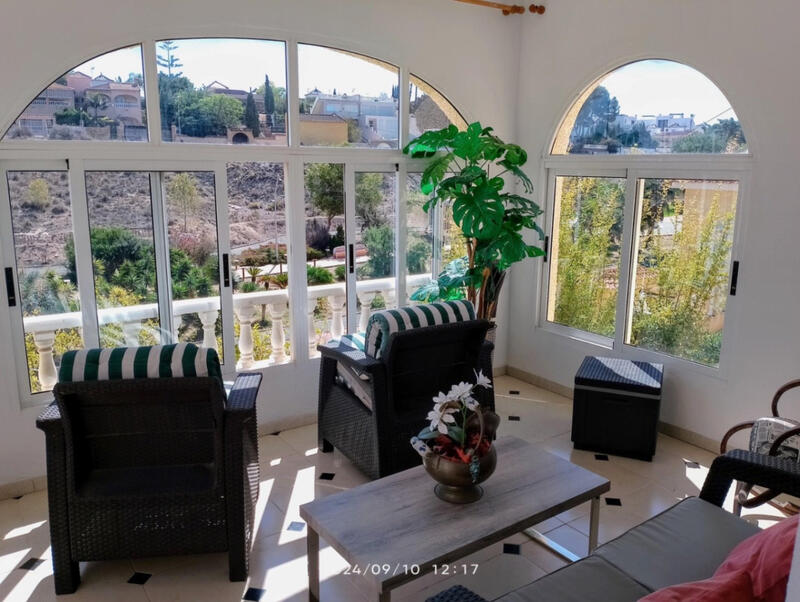 7 bedroom Villa for sale