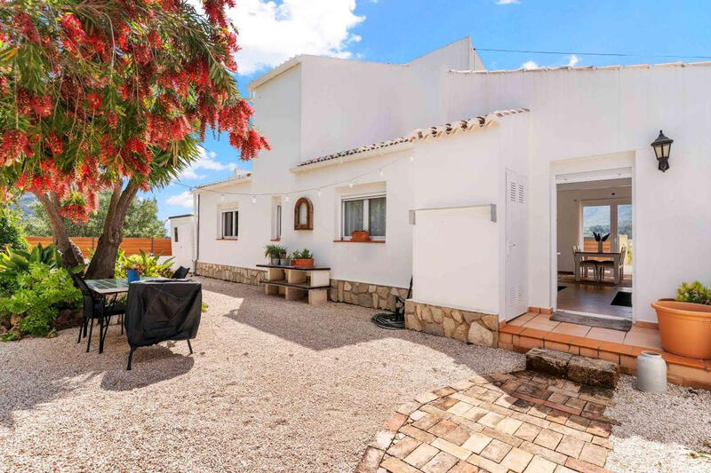 4 Cuarto Villa en venta