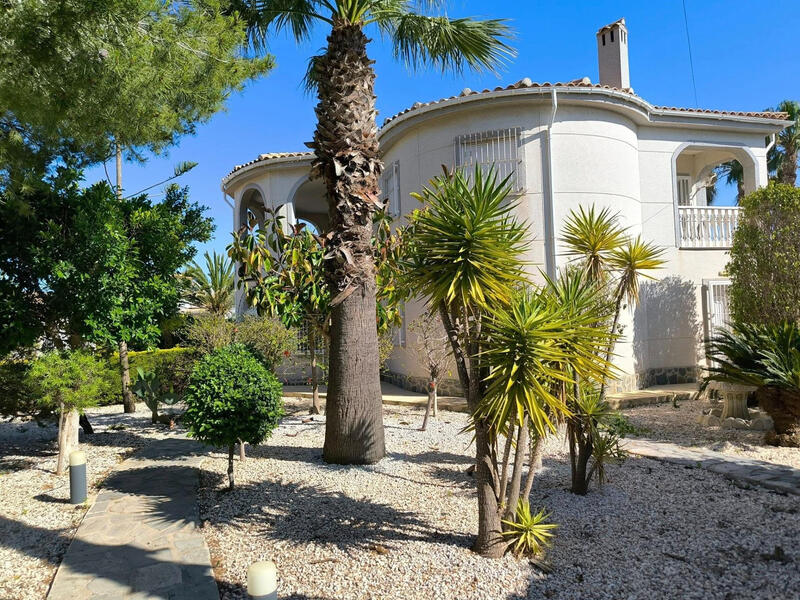5 Schlafzimmer Villa zu verkaufen