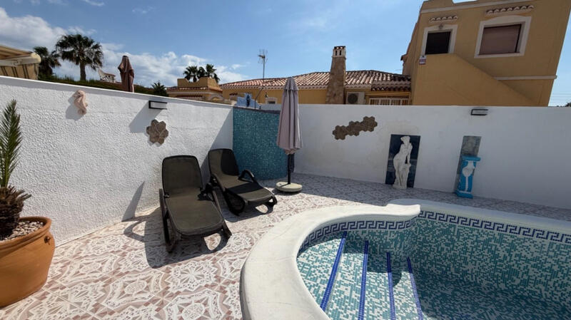 3 slaapkamer Villa Te koop