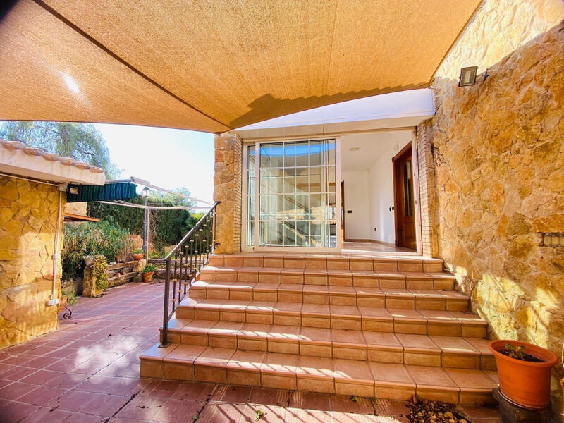 2 bedroom Villa for sale