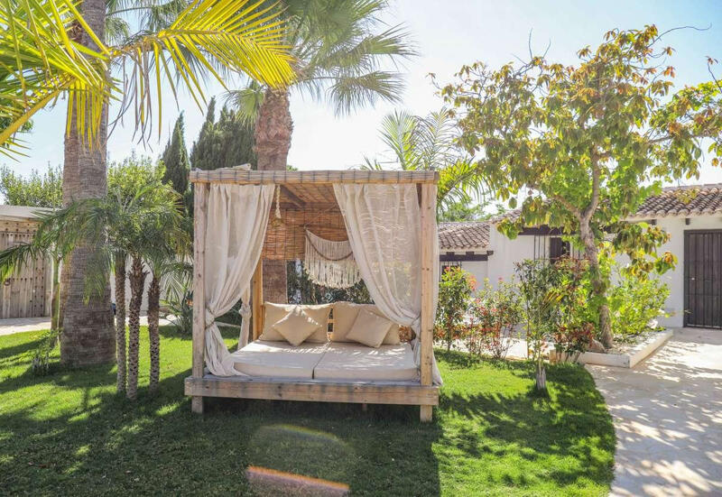 5 bedroom Villa for sale