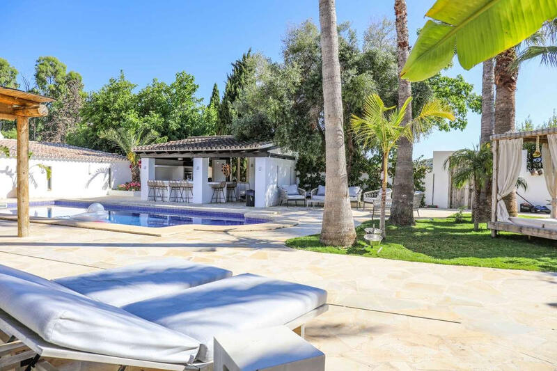 5 bedroom Villa for sale