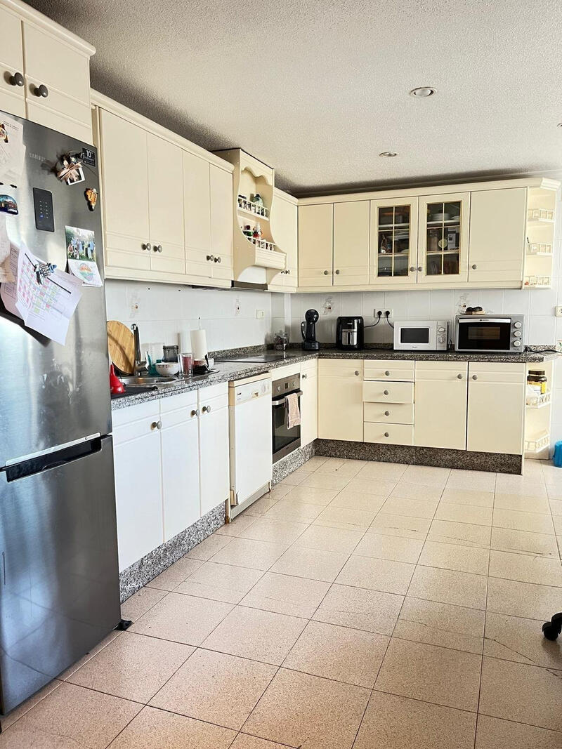 4 slaapkamer Appartement Te koop