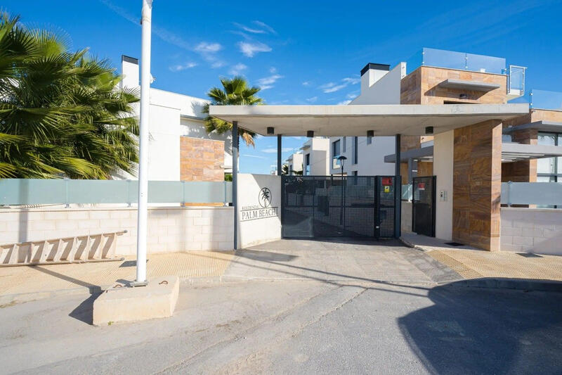 4 chambre Villa à vendre