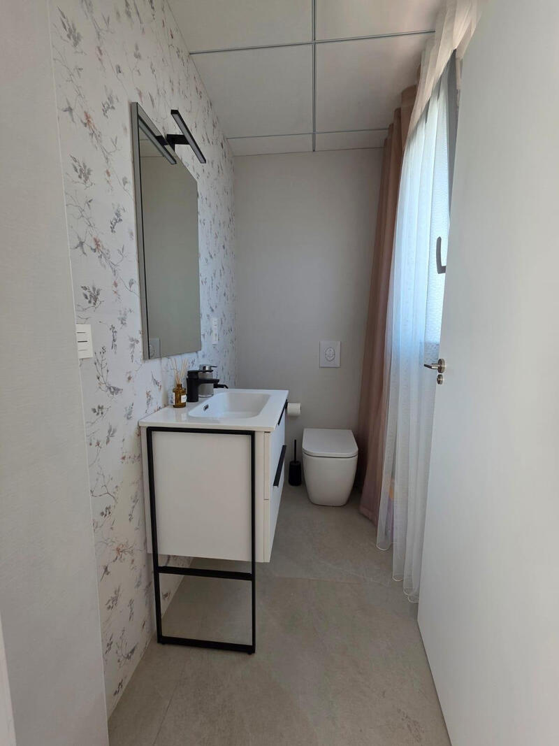 2 Cuarto Villa en venta