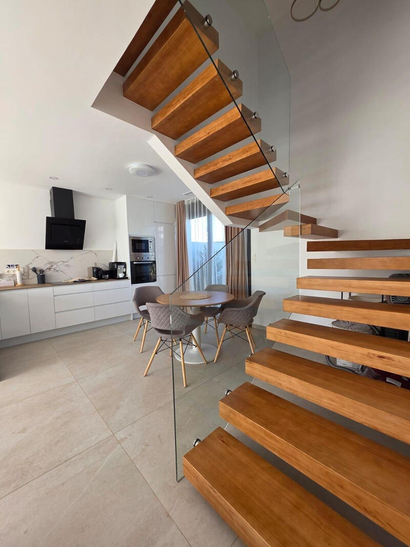 2 Cuarto Villa en venta