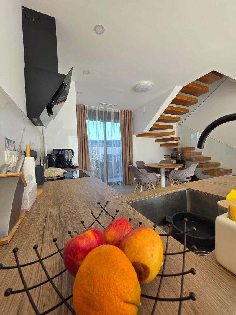 2 Cuarto Villa en venta