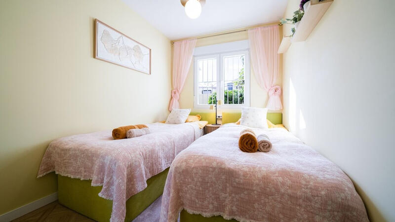 2 Schlafzimmer Duplex zu verkaufen