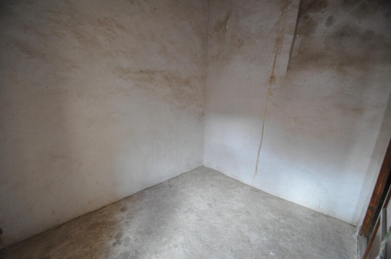 4 bedroom Townhouse for sale
