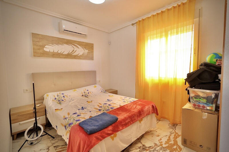 4 Cuarto Villa en venta