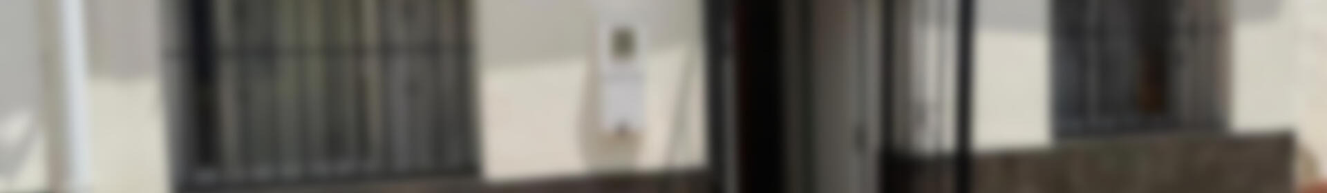 2 slaapkamer Gezinswoning Te koop