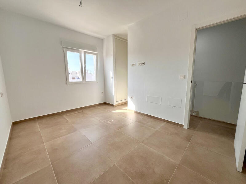 3 Cuarto Adosado en venta