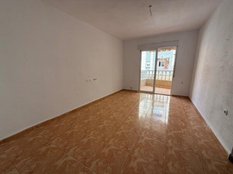 2 slaapkamer Appartement Te koop