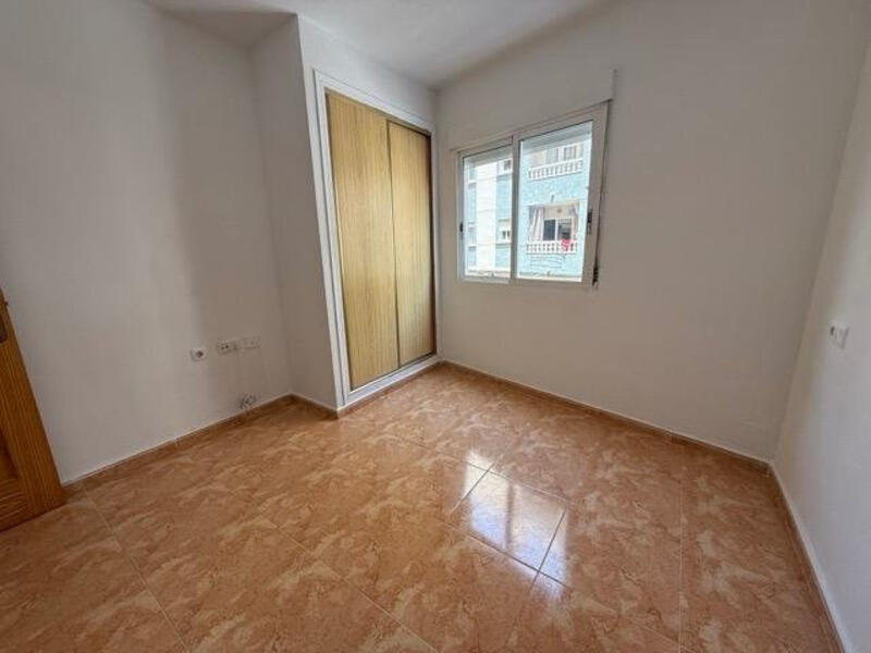 2 slaapkamer Appartement Te koop