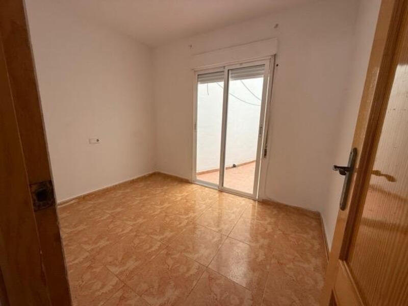 2 slaapkamer Appartement Te koop