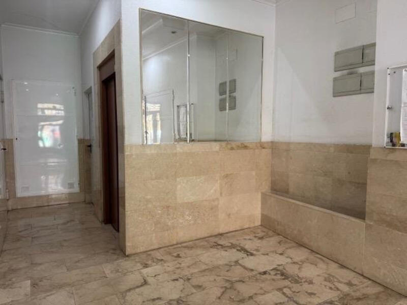 2 slaapkamer Appartement Te koop
