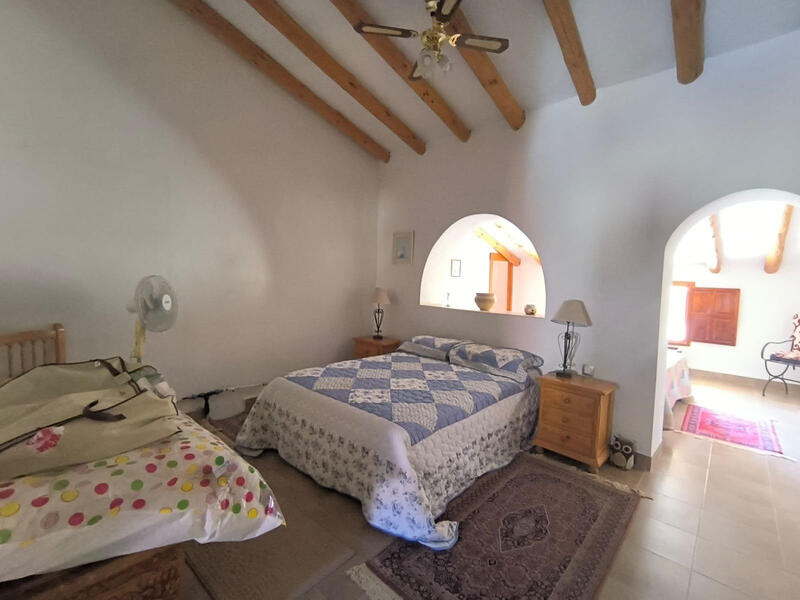 4 Cuarto Villa en venta