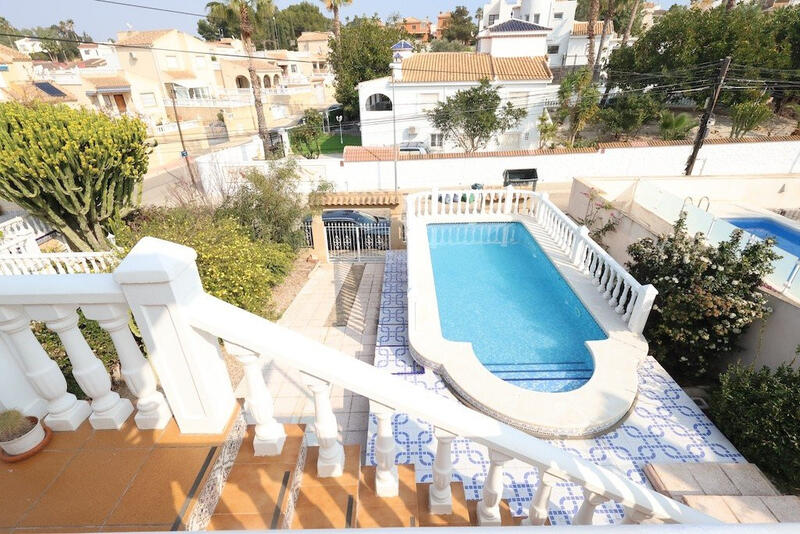 3 slaapkamer Villa Te koop