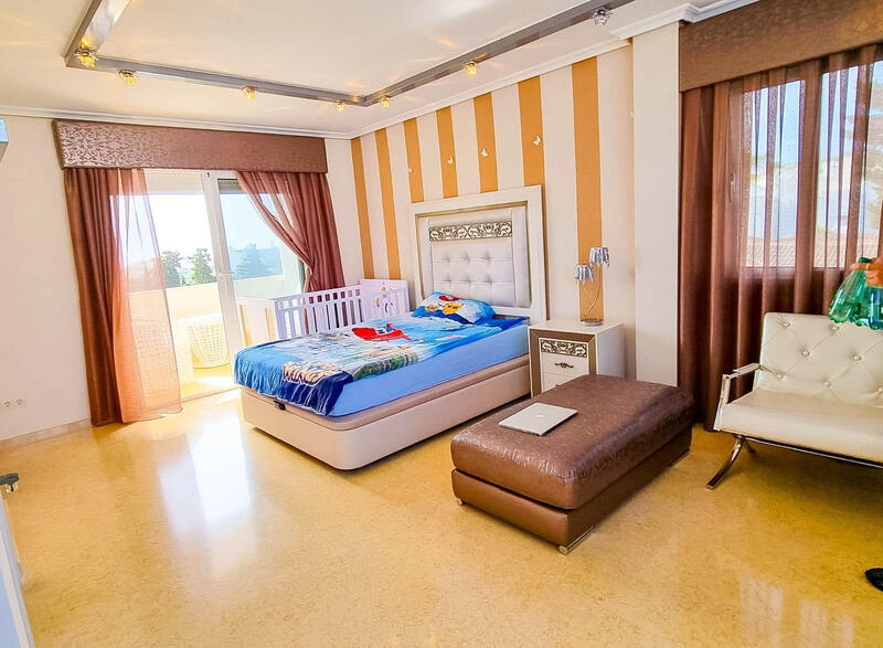 5 Schlafzimmer Villa zu verkaufen