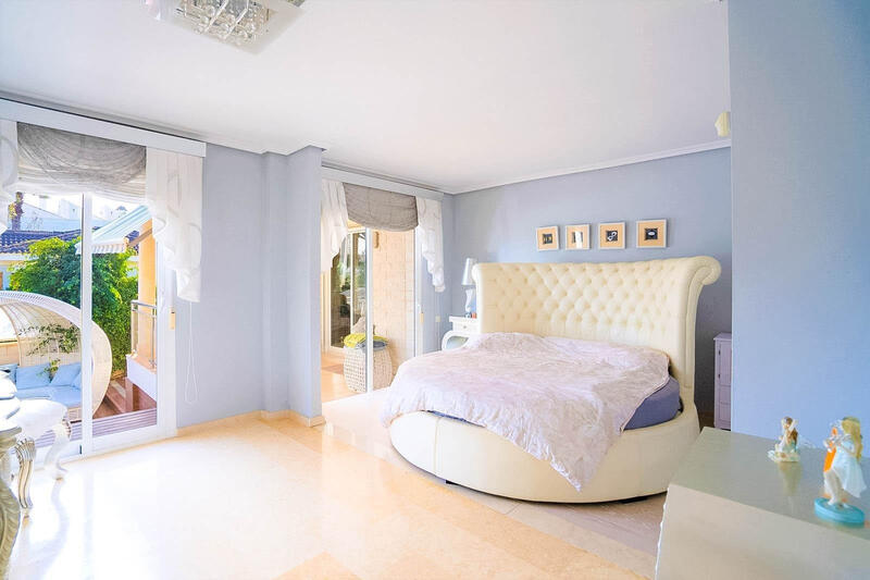 5 Schlafzimmer Villa zu verkaufen