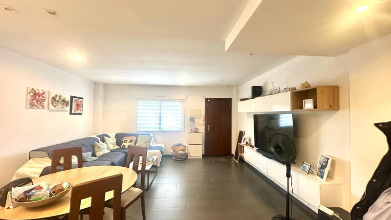 2 slaapkamer Gezinswoning Te koop